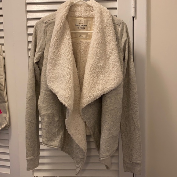 Abercrombie and Fitch Sherpa open cardigan - Picture 1 of 2